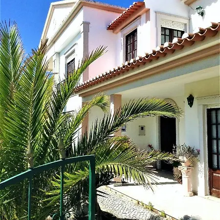 Baleal - Large Near Up To 12 Pax+2 Ch *