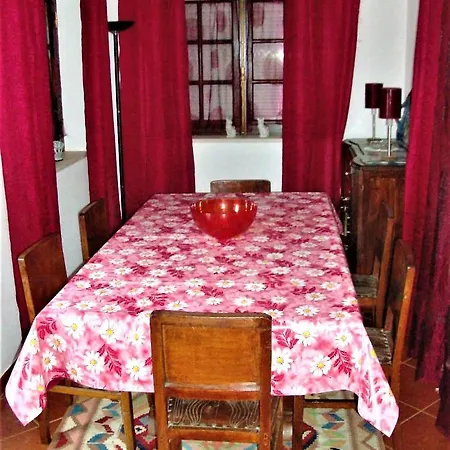 Villa Baleal - Large Near Up To 12 Pax+2 Ch