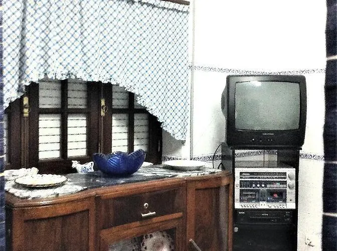 Baleal - Large Near Up To 12 Pax+2 Ch 佩尼契