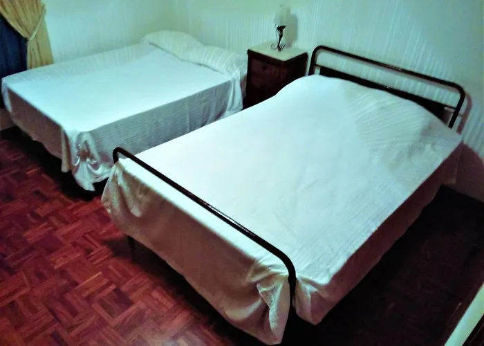 Baleal - Large Near Up To 12 Pax+2 Ch * 佩尼契